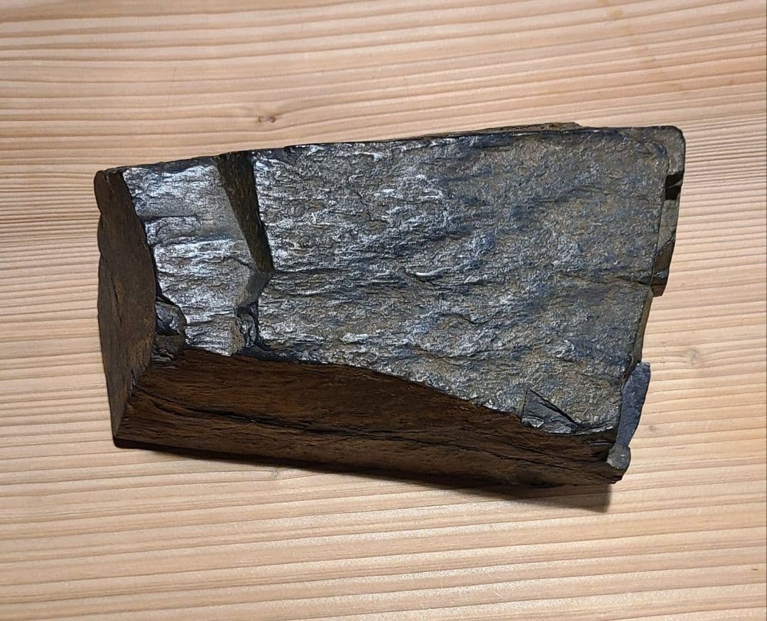 龍渓硯　景勝硯石 寸法 17 cm × 9.5 × 8