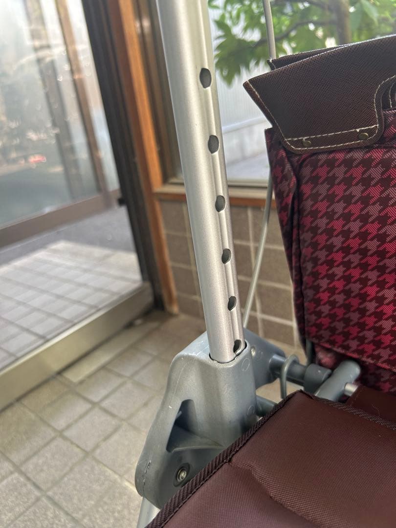 【セール】【美品】歩行車テイコブリトルスリムWAW04介護用品押して高さ調整可