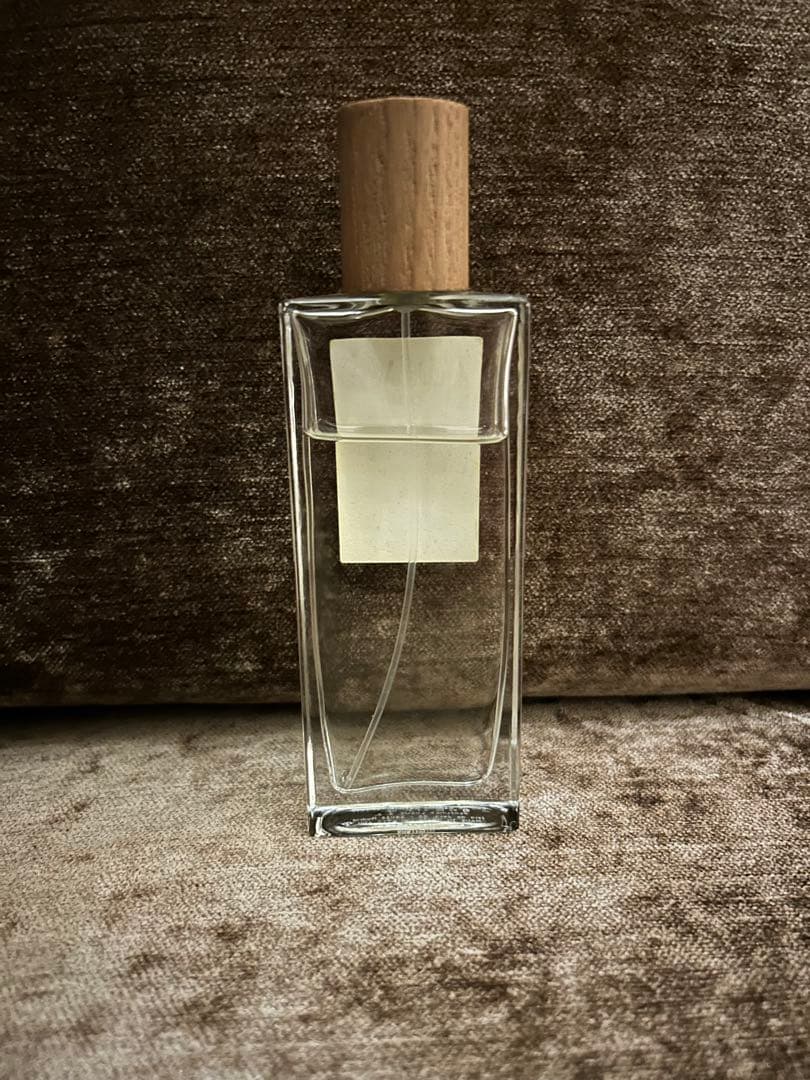 LOEWE 001 WOMAN 香水