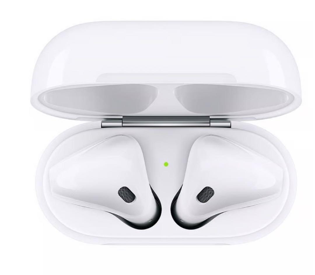 ヘッドホン Apple AirPods MV7N2J/A