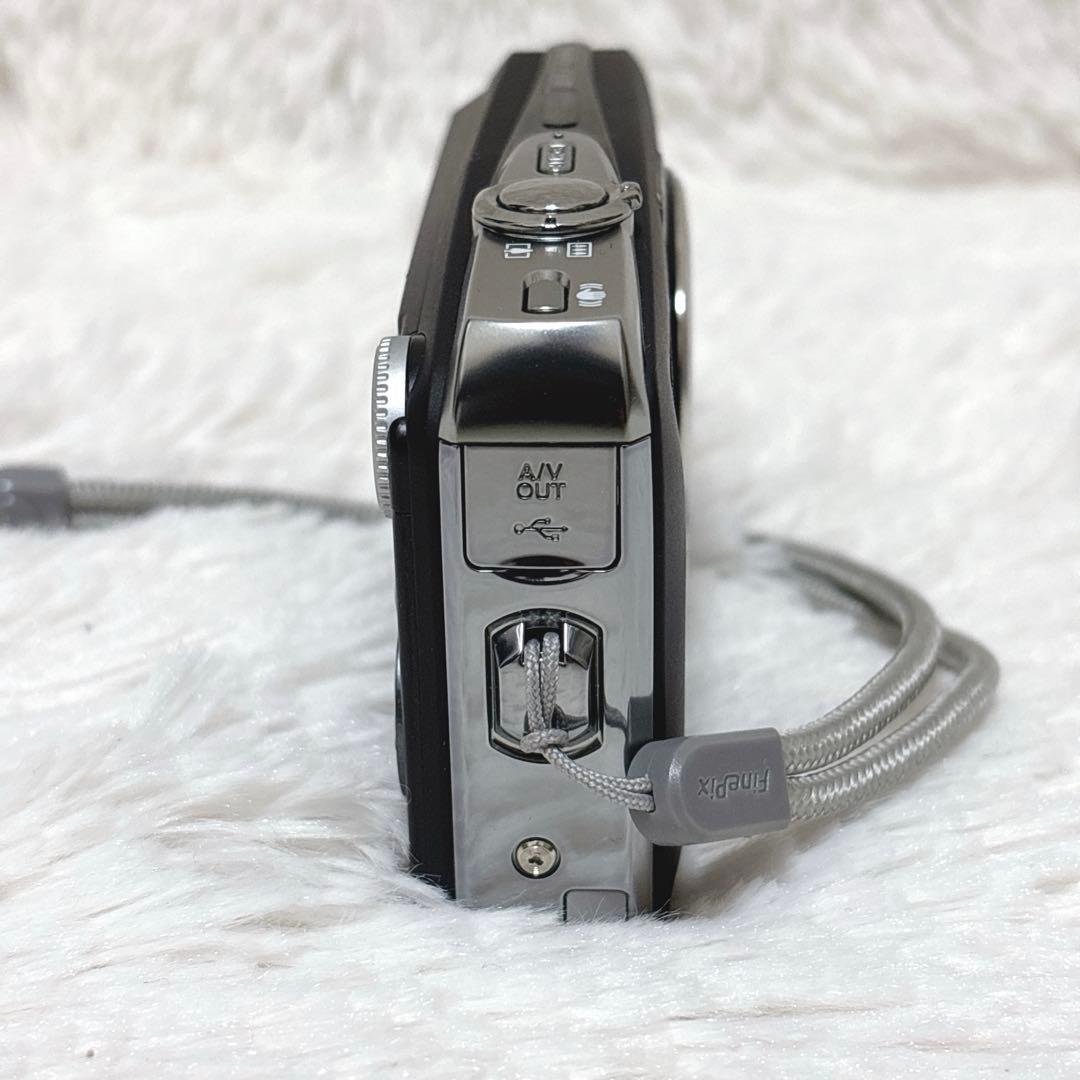 【美品】FUJIFILM FINEPIX F50fd コンデジ