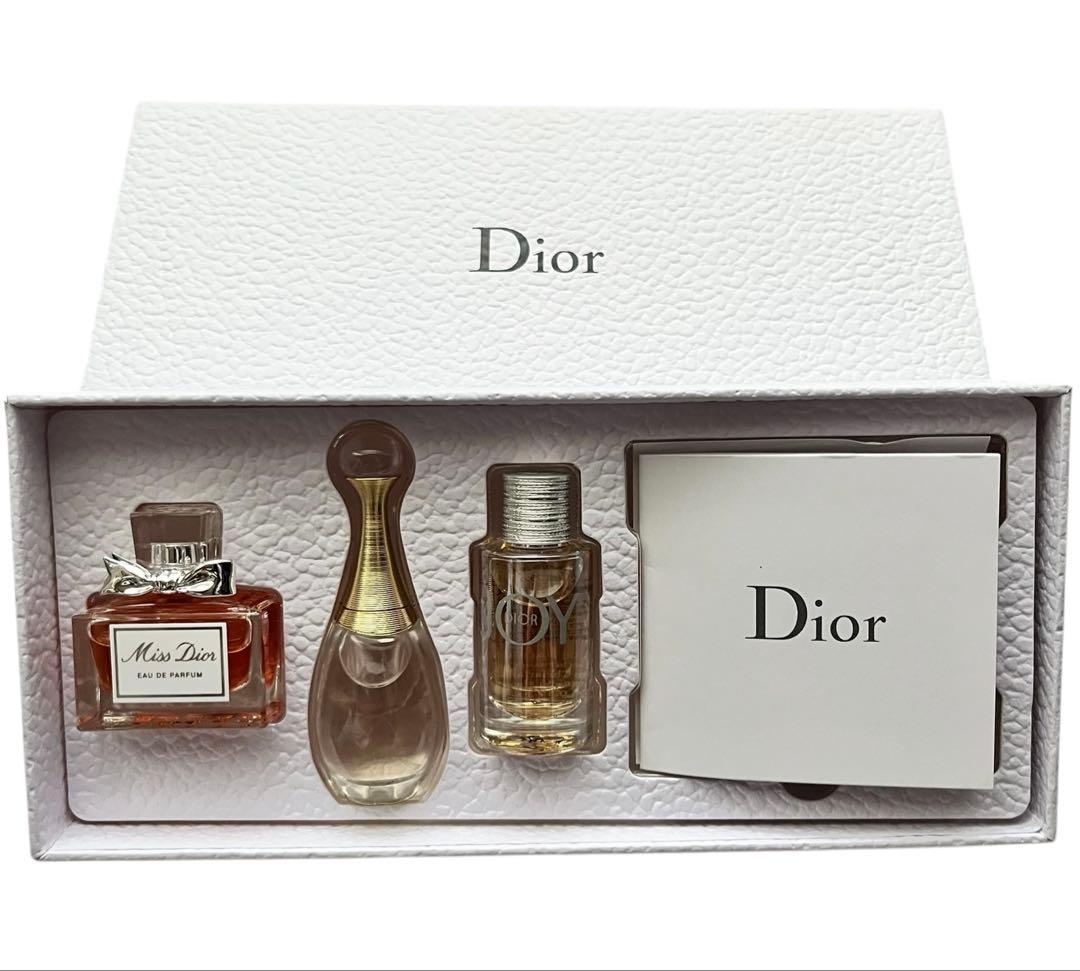 Dior ミニチュア フレグランス ギフト