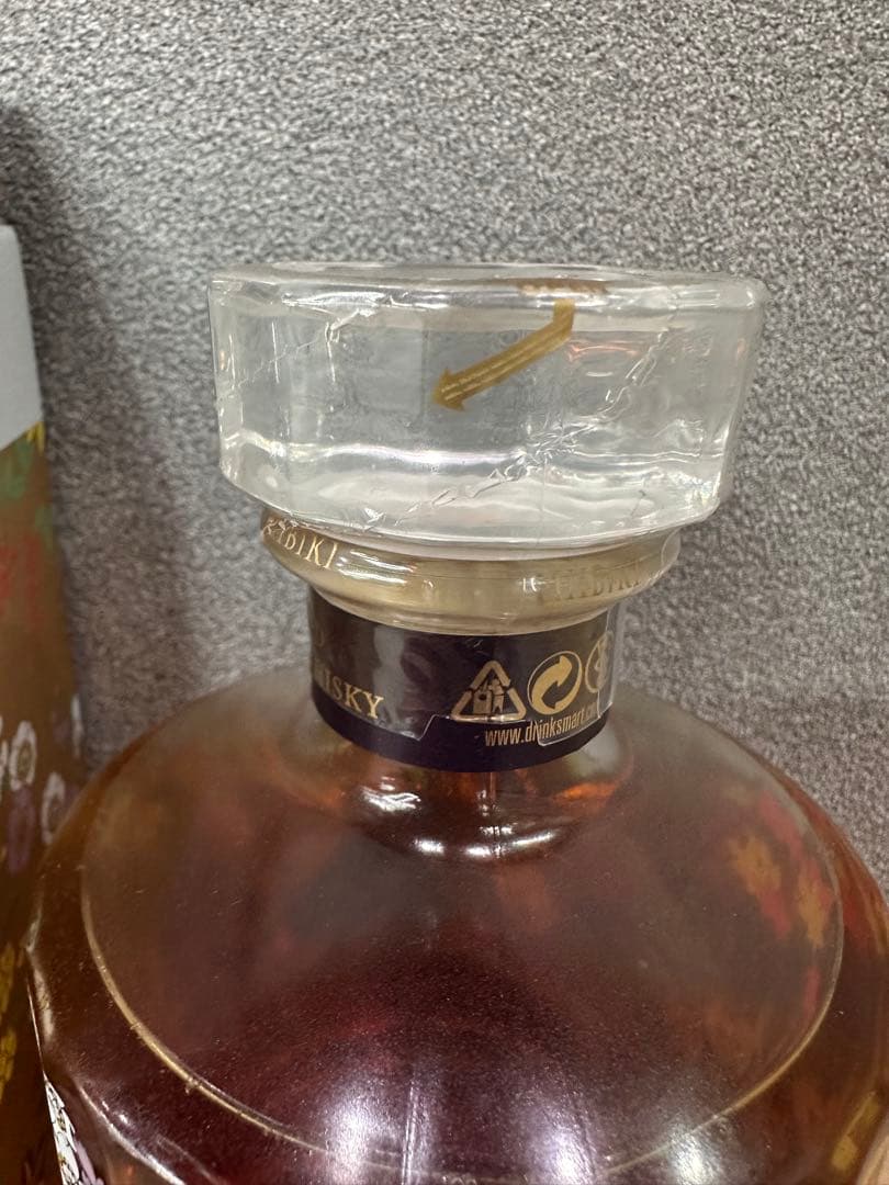 Hibiki Japanese Harmony 限定デザインウイスキー