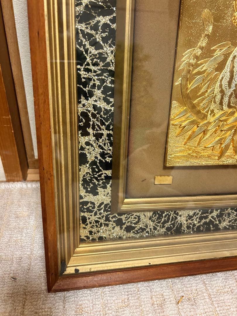 金箔虎彫刻 純金