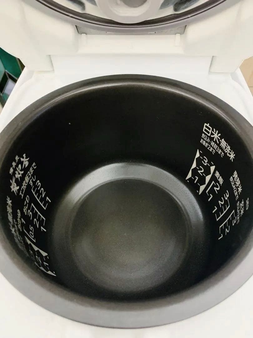 三菱✨IHジャー炊飯器　3.5合　✨NJ-SEA06-W