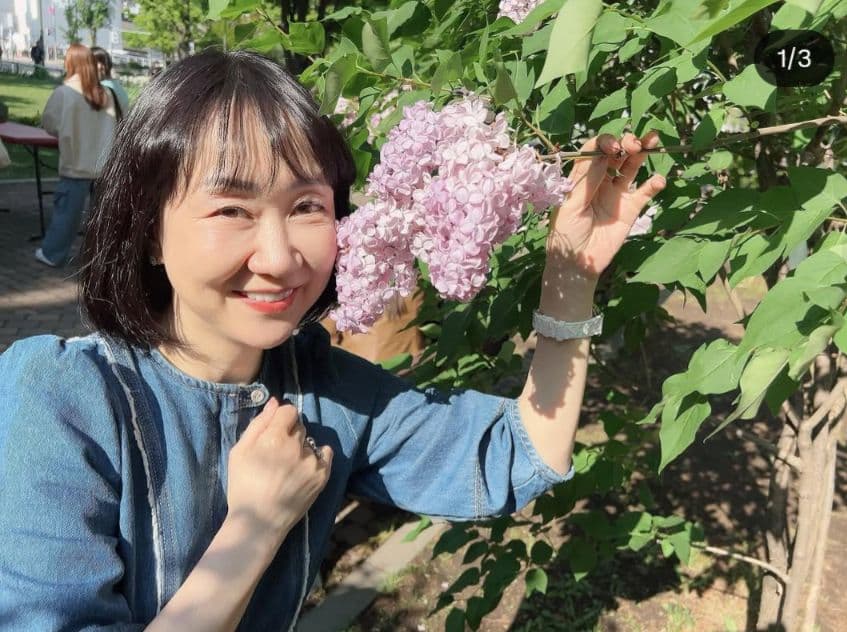 ♥大特価♥ビッグサイズ♥黒華リンスのいらないシャンプー720mlライラックの香り