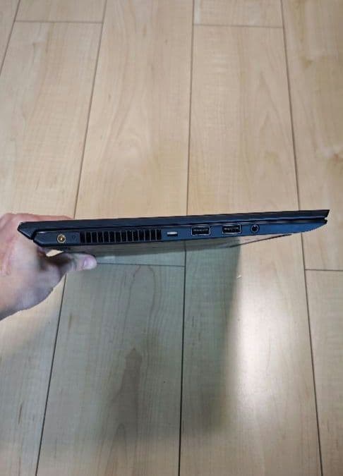 【高性能】VAIO S13 オールブラック Core i7/8GB/高速SSD