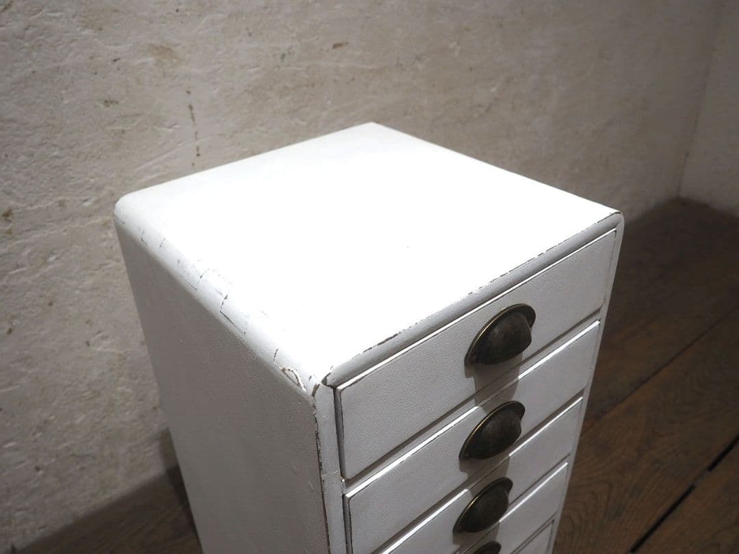 1508 白ペンキの小引き出し　収納棚　書類ケース　古家具　レトロ　シャビー　台