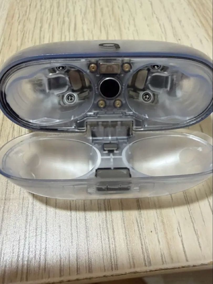 Beats studio buds+ トランスペアレント