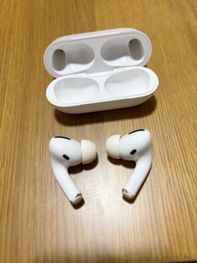 【値下げしました】AirPods pro （第一世代）