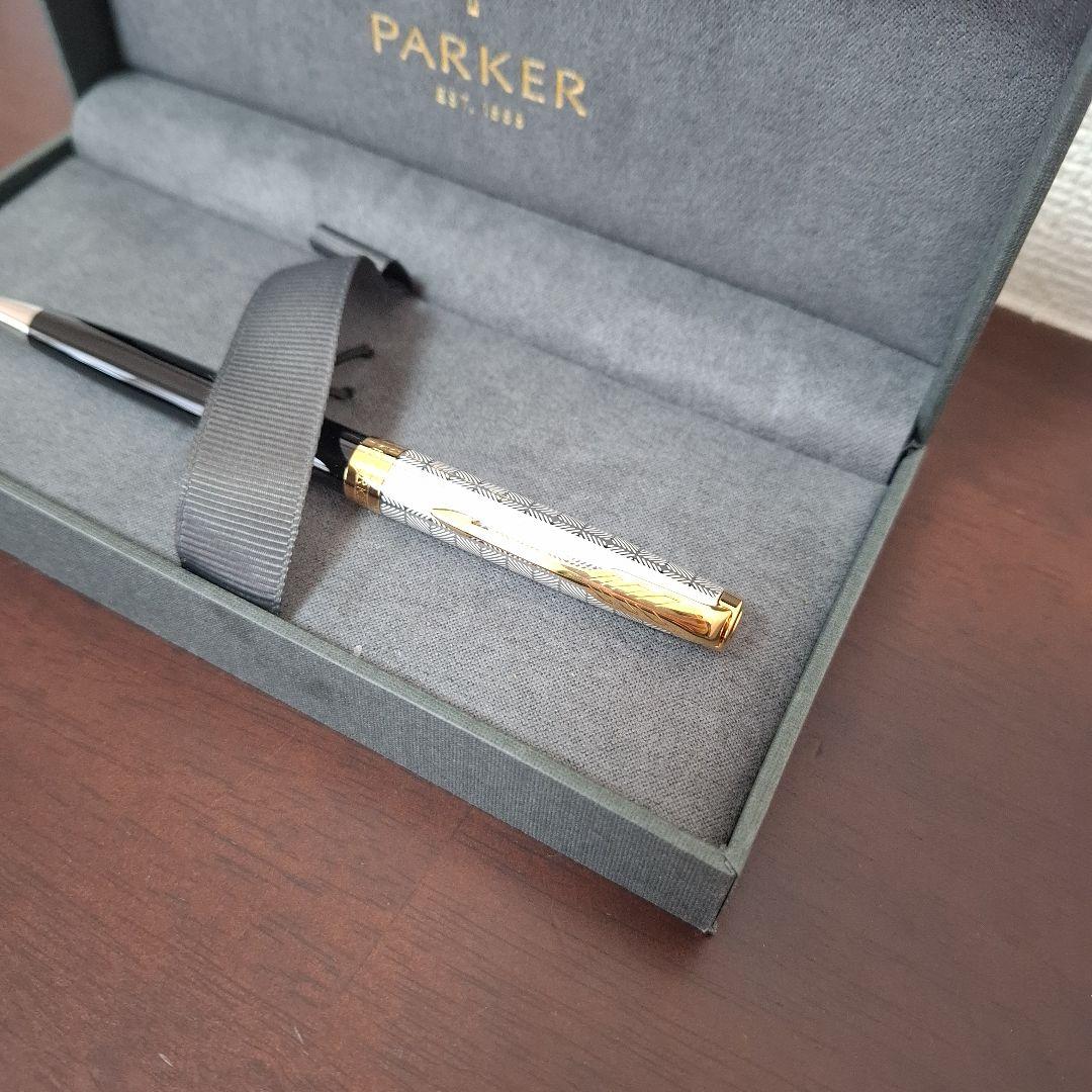 PARKER　パーカー　ソネット プレミアム メタル&ブラックGT ボールペン