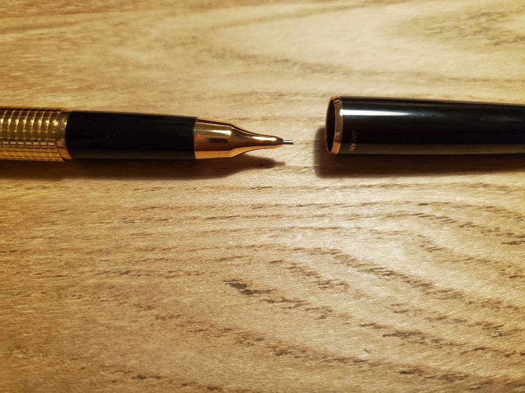 【限定色】Pentel Kerry ゴールドケリー
