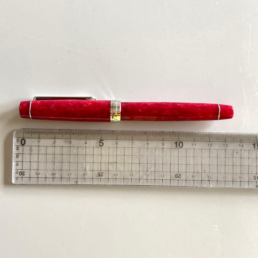 PILOT万年筆 レッド