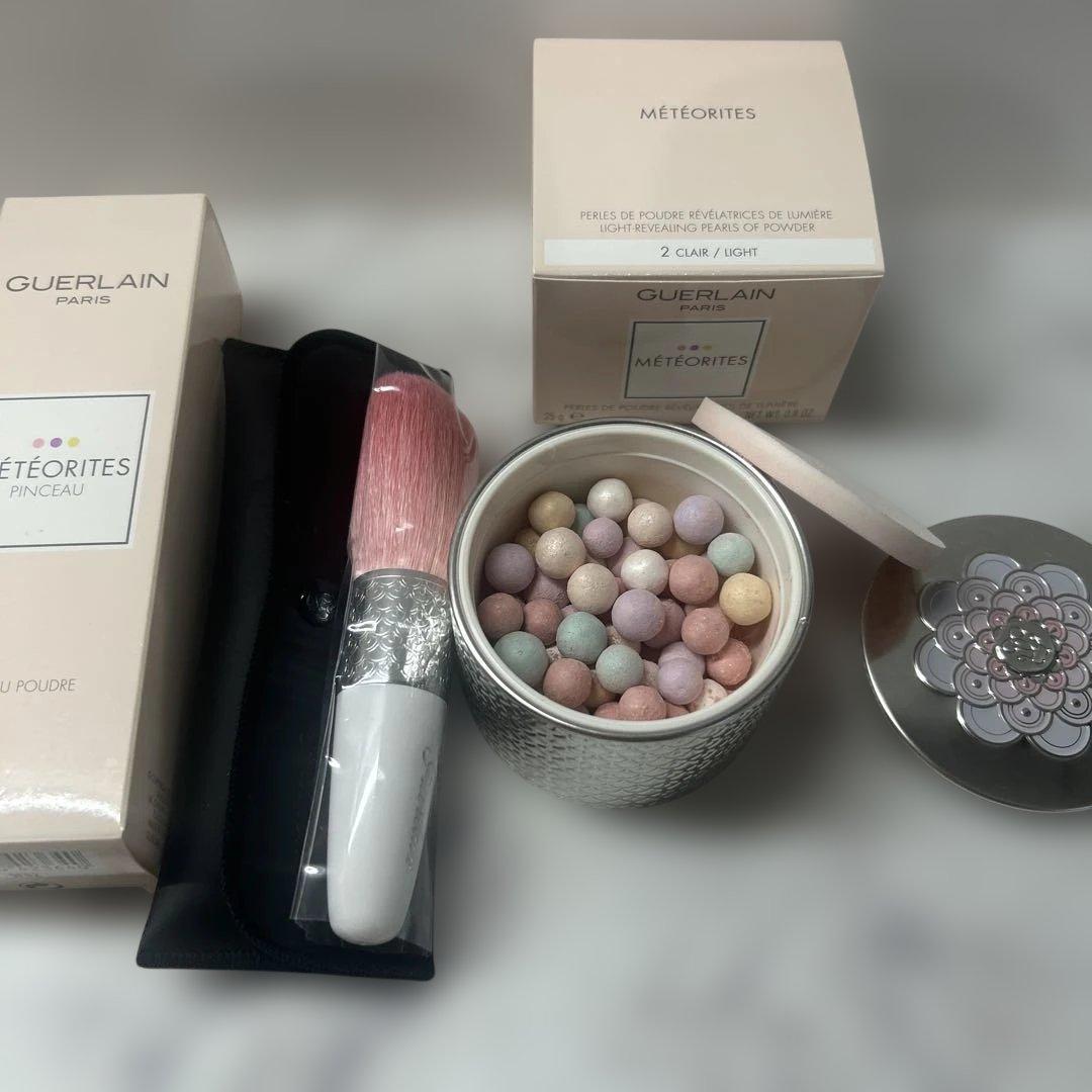 Guerlain メテオリットビーユ No.2 クレール & メテオリットブラシ