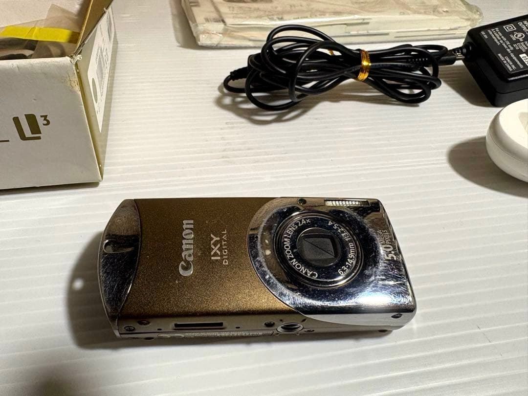 希少Canon IXY DIGITAL L3 ファーブロンド 動作品　中古良品