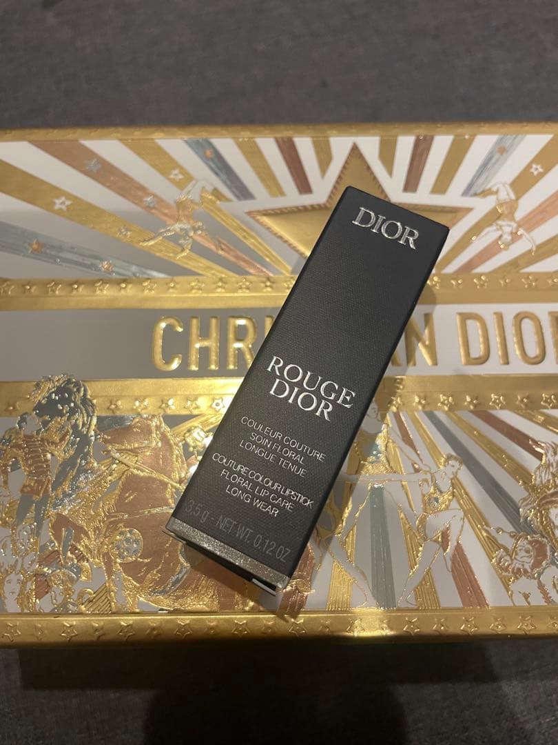 新品未使用　Dior ルージュ ディオール クリスタル 010 ホリデー限定品