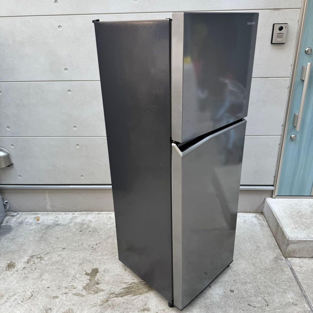 515⭐️2023年製美品★パナソニック冷蔵庫大型　一人暮らし　200L〜300L