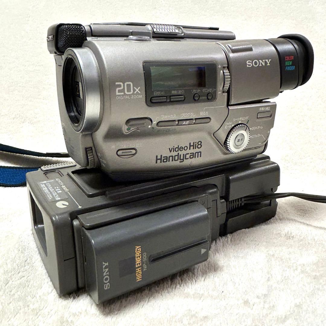 【美品 動作確認済】 ソニー video Hi8 ビデオカメラ CCD-TR2