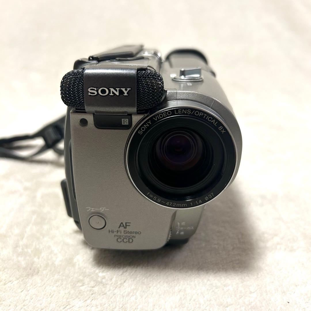 【美品 動作確認済】 ソニー video Hi8 ビデオカメラ CCD-TR2