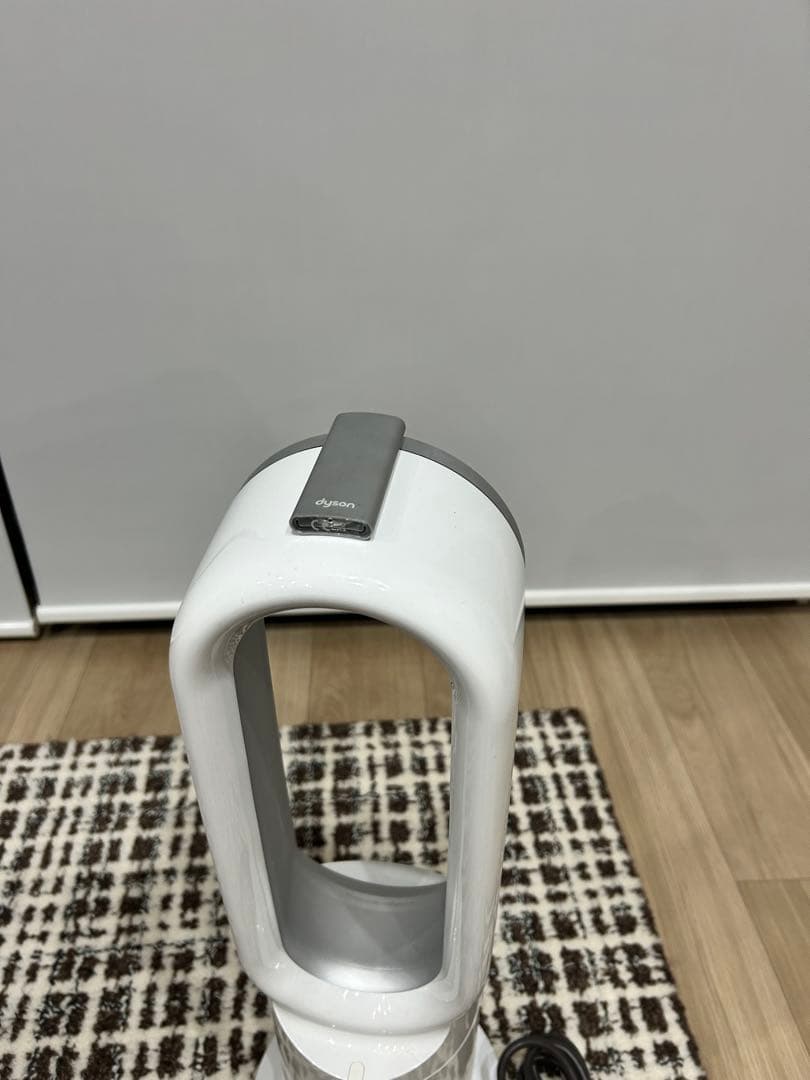 Dyson Hot+Cool ホワイト/シルバー