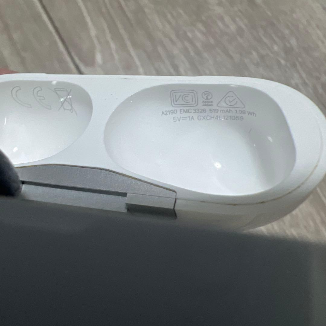 AirPods Pro A2190 第1世代 おまけつき