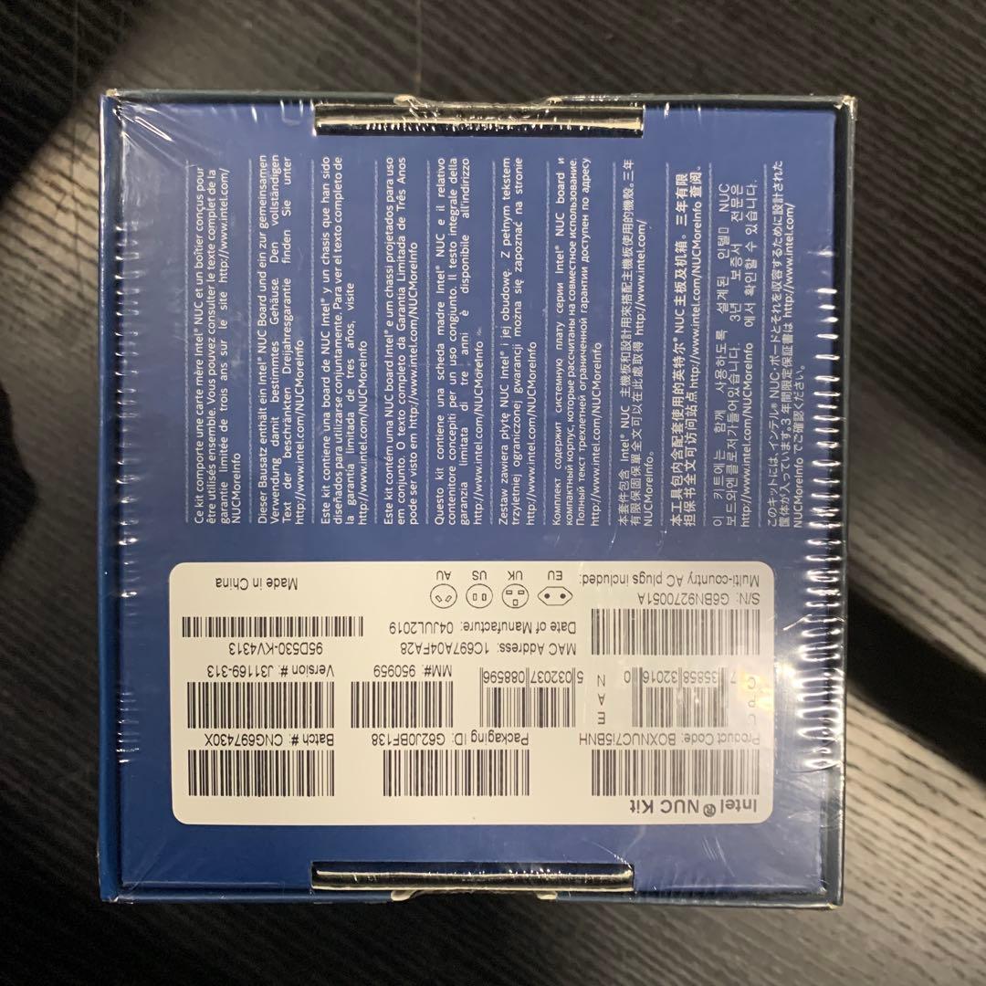 ミニPC Intel NUC (NUC7i5BNH)