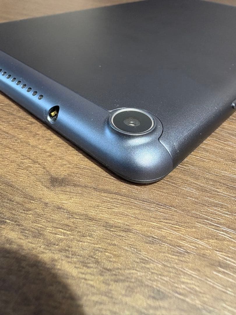 MediaPad M5 lite 8 LTEモデル　純正保護カバー付き