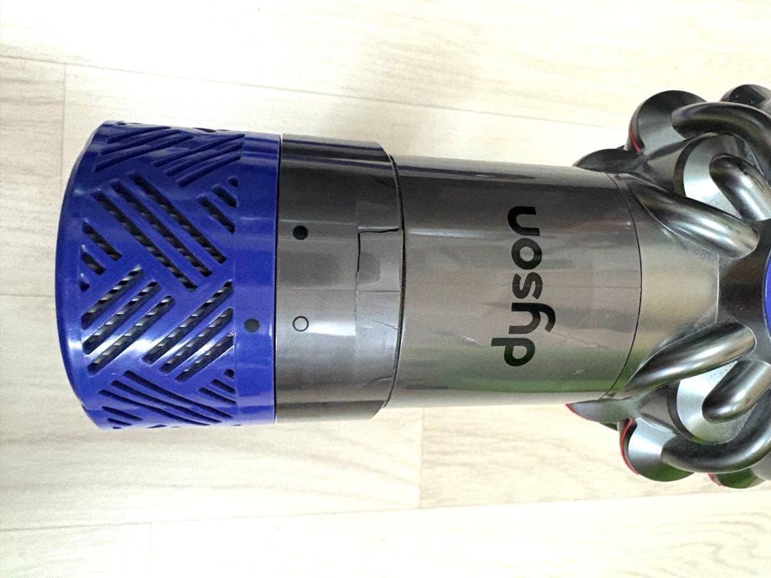 Dyson V7 slim 掃除機 ノズル・延長パイプ付き