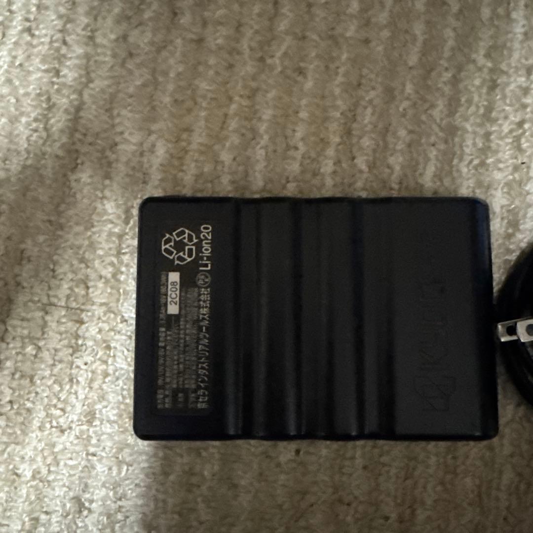 バートル　BURTLE バッテリー　19V 充電器付き