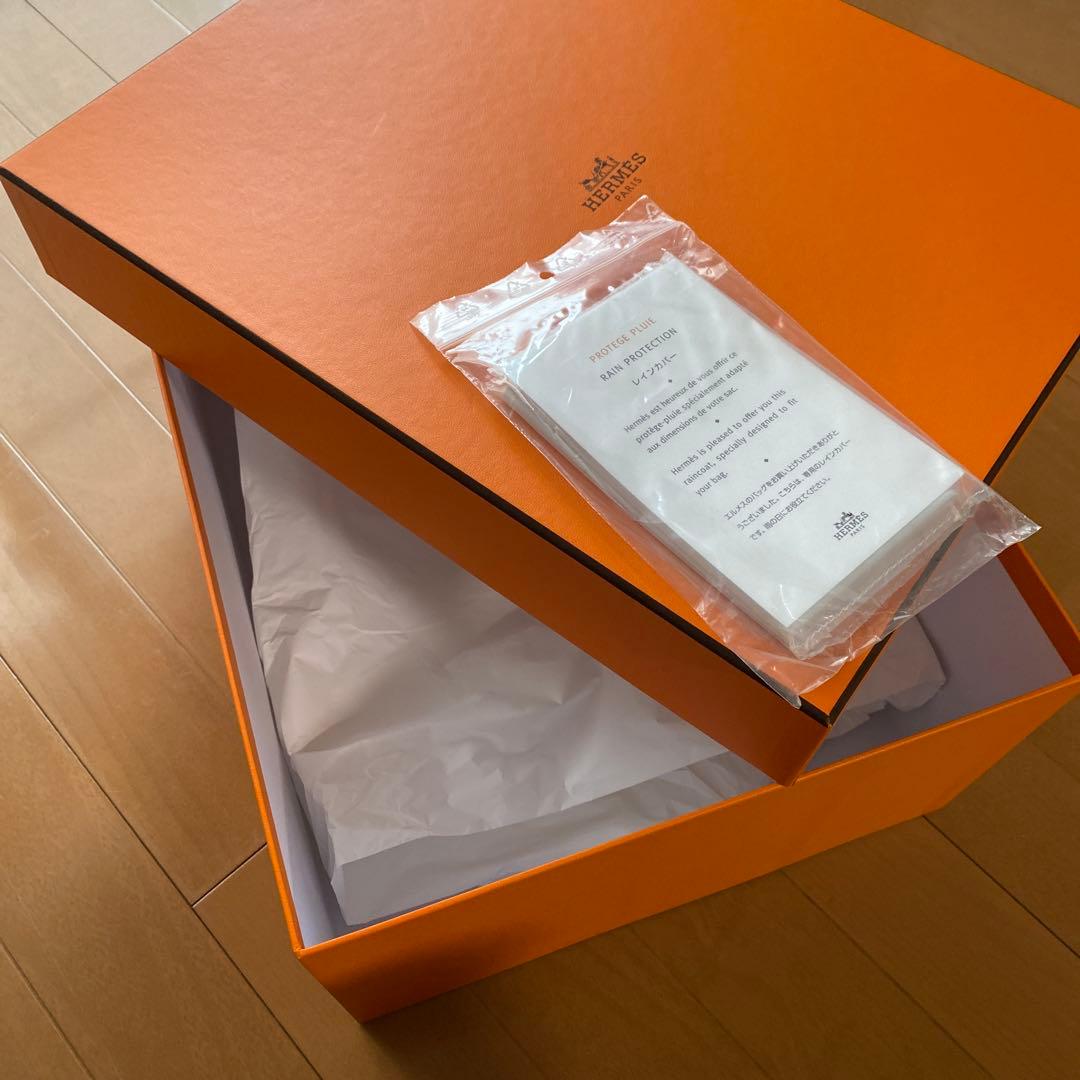 HERMES オレンジ 色　空箱