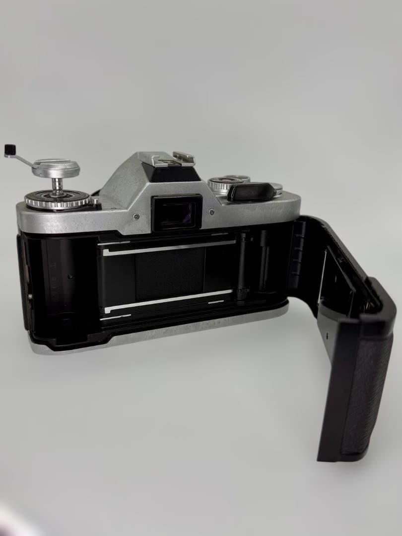 【希少/現状品】Canon AV-1 シルバー 50mm 1:1.8 レンズ付き