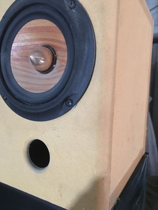 13cmパルクオーディオの woodコーンバスレフスピーカー
