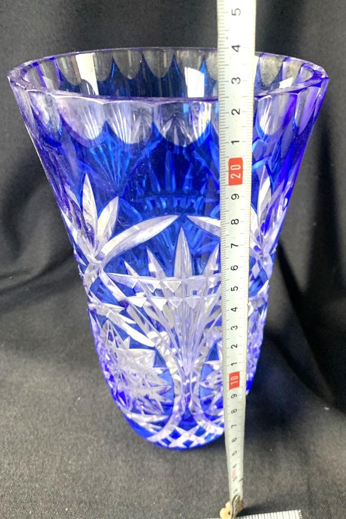 切子　フラワーベース　花瓶　青　クリスタル　ガラス　細工