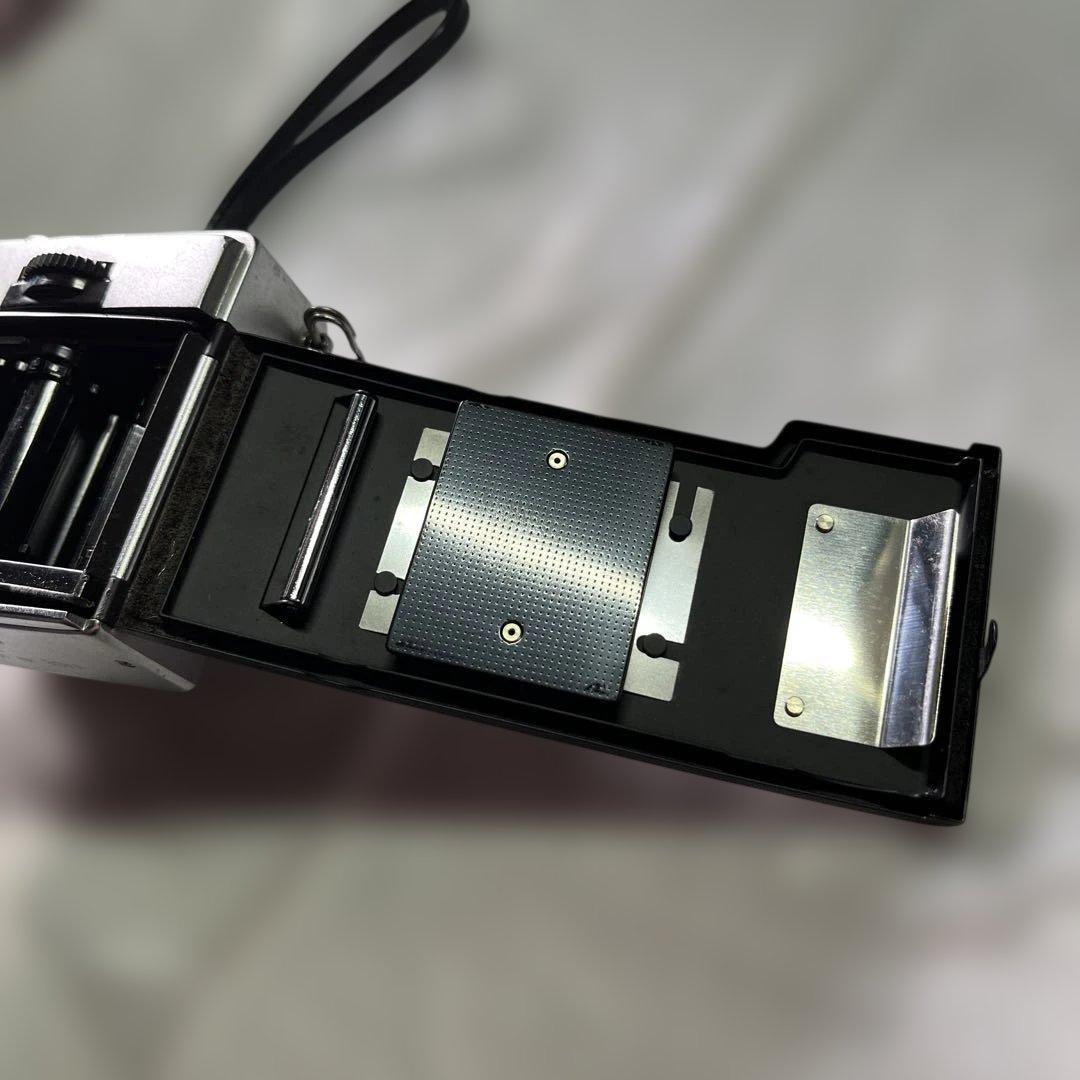 オリンパスペン　ハーフサイズカメラ　フィルムカメラ　OLYMPUS-PEN