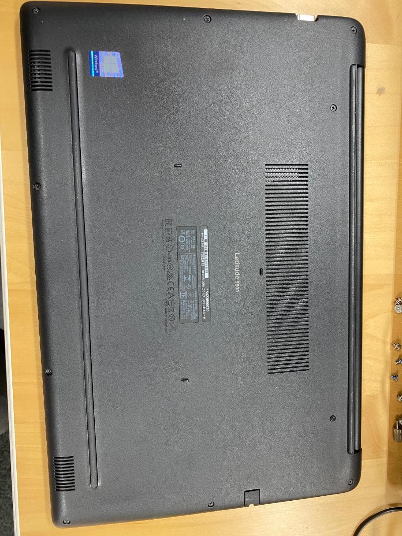【美品中古】LATITUDE3500　Corei5　メモリ8㎇　SSD仕様_1