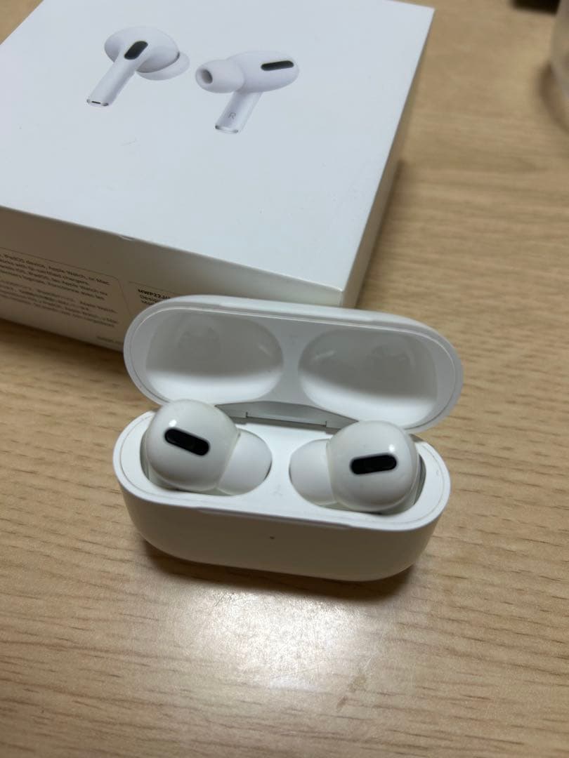 AirPods pro 第一世代 Apple 本体イヤホン 純正品