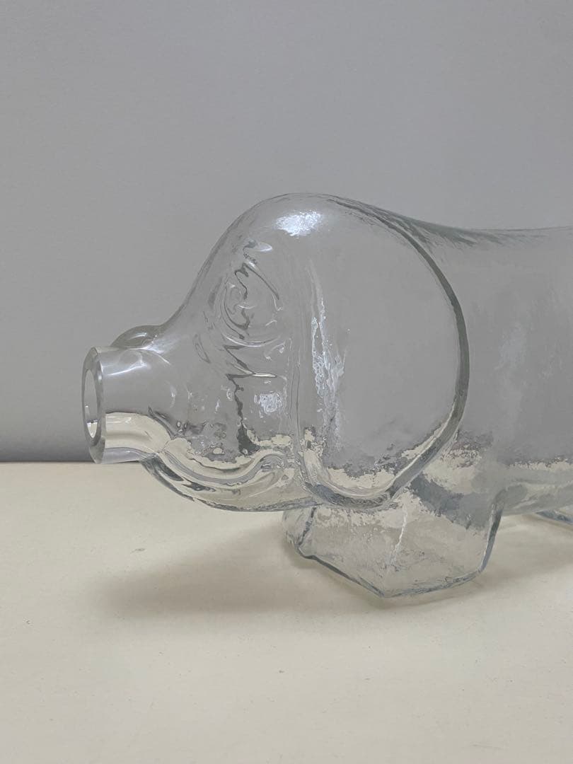 リサラーソン　 Krona ボトル犬