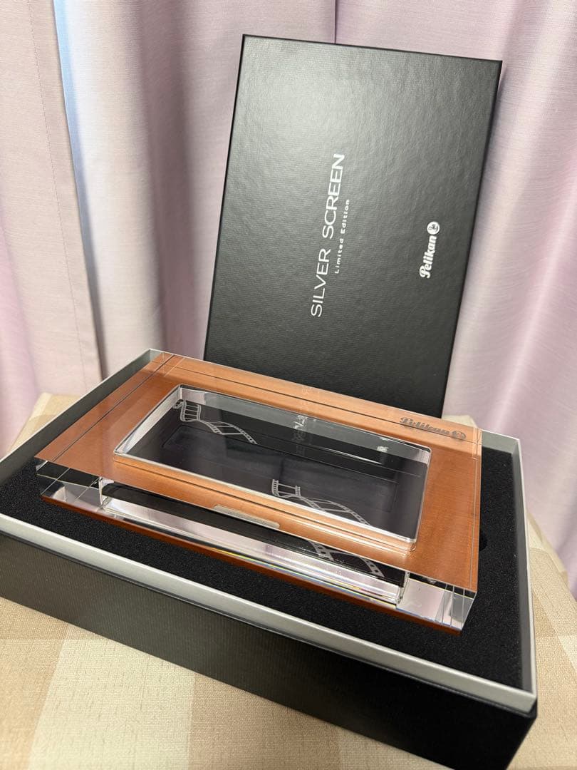 ペリカン万年筆、Pelikan Silver Screen L.E.、M1000