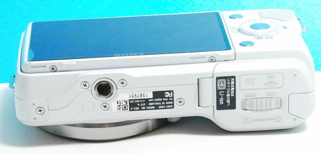 SONY α NEX-3 ボディ　ホワイト　送料無料