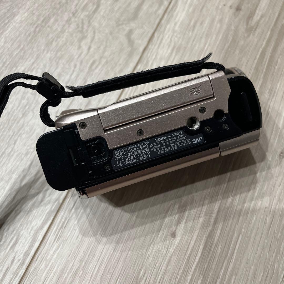 エブリオ　ビデオカメラ　ピンクゴールド　GZ-HM670 ＋ 32GB