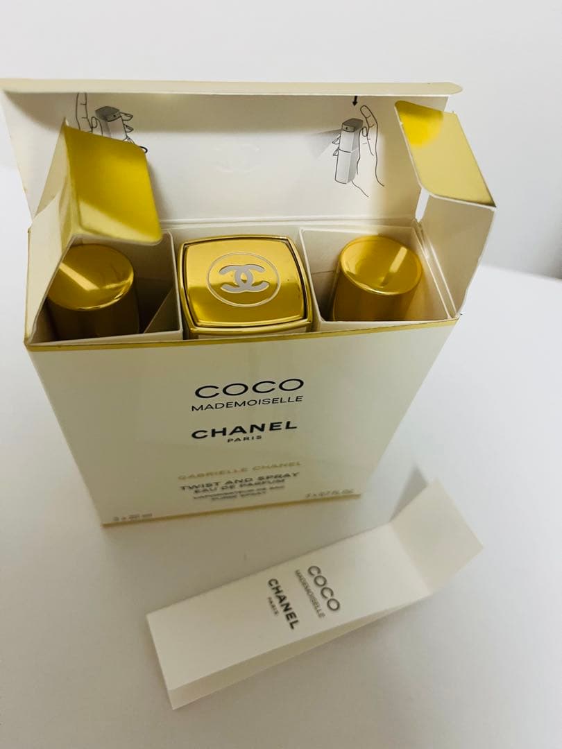 CHANEL ココマドモアゼル　ツィスト&スプレイ オードゥパルファム