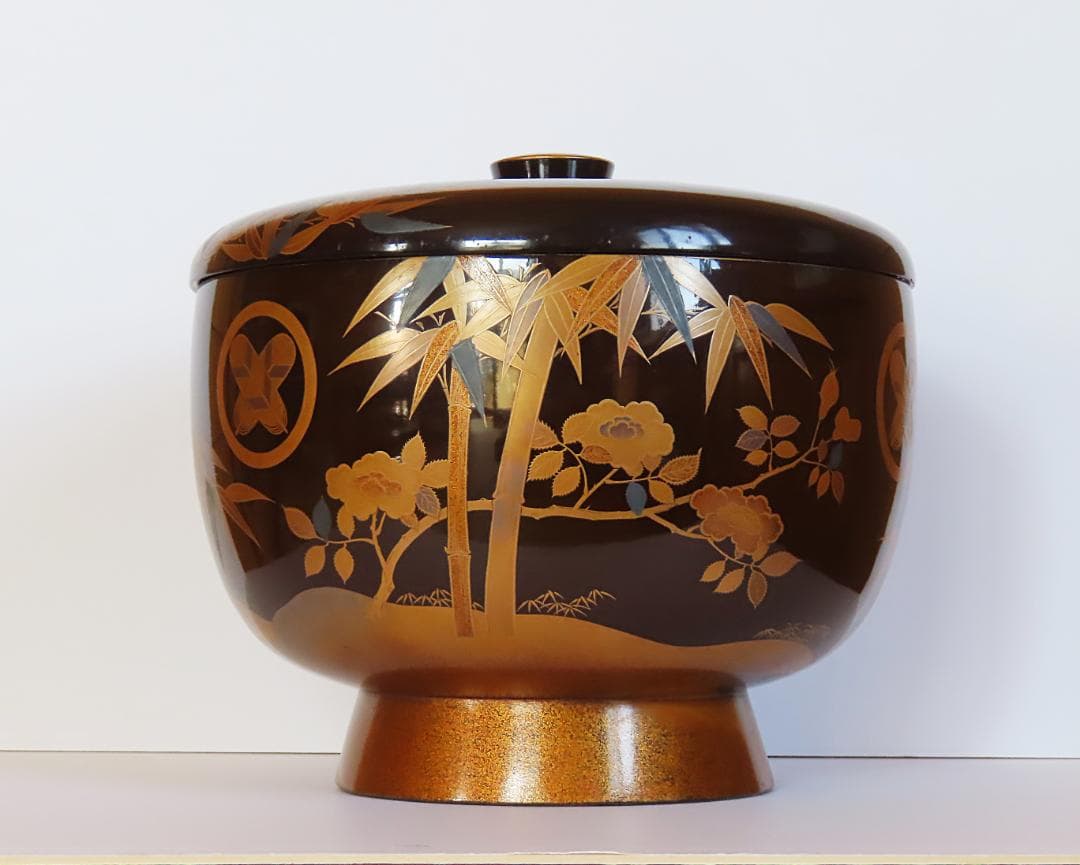 海外里帰り品・食籠（喰籠・蒔絵・家紋・重箱・菓子器・茶道）