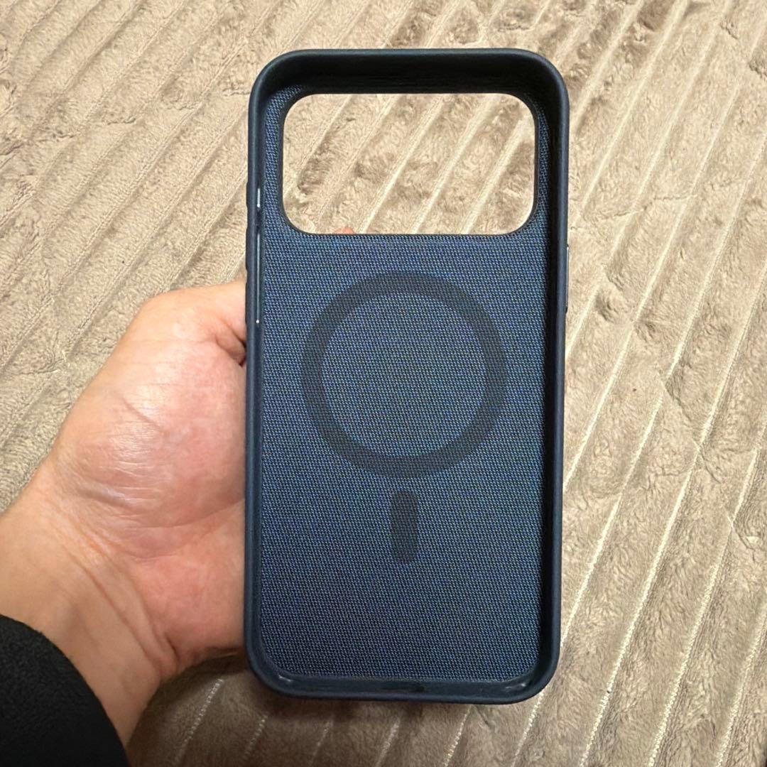 【純正品】iPhone17 ProMax TechWoven Case ブルー