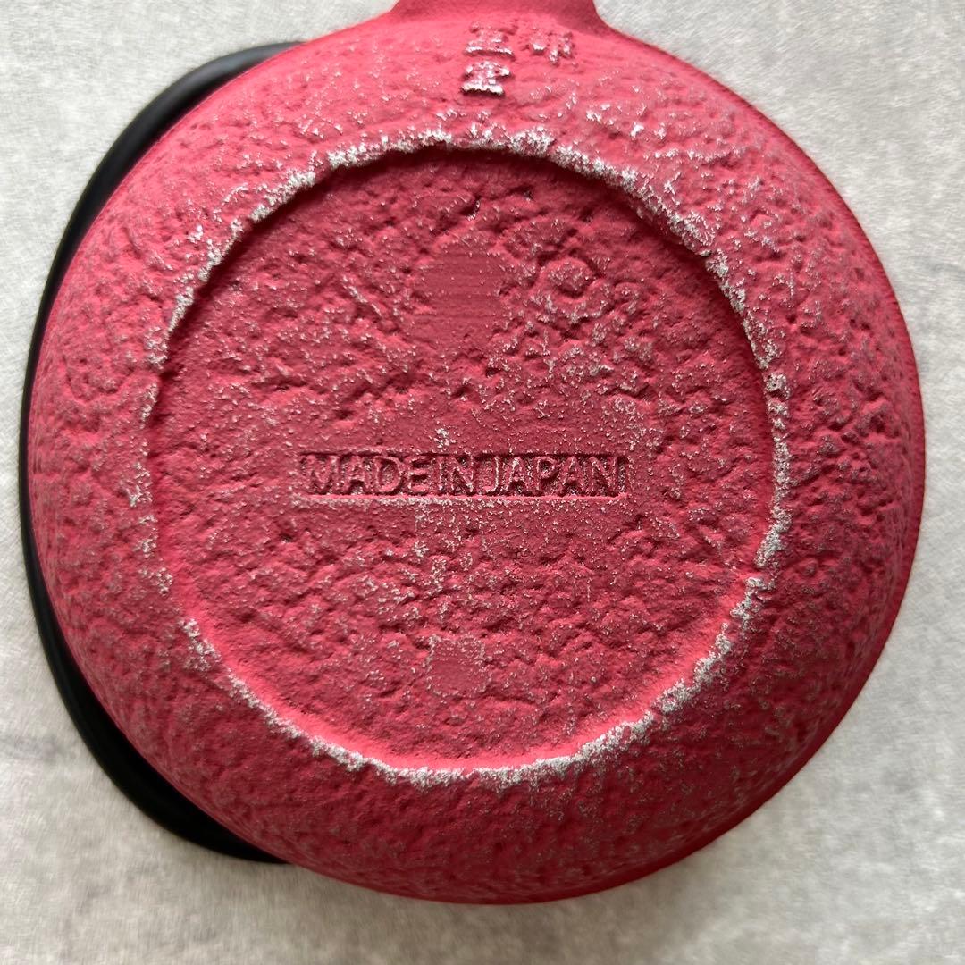【新品・未使用】南部鉄器　急須　平丸千筋0.3L　銀/ピンク