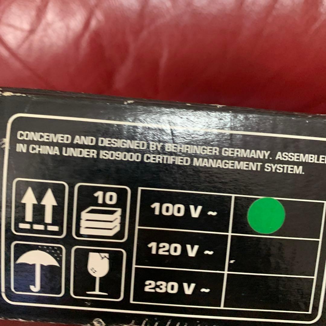 BEHRINGER TUBE ULTRAGAIN MIC100 本体