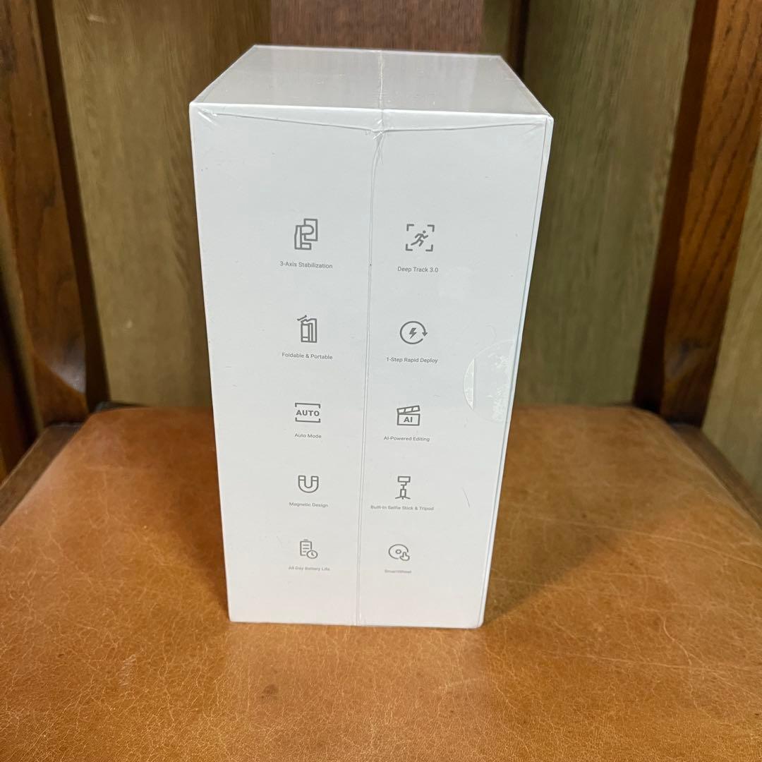 新品 未開封 廃盤 Insta360 Flow AI スマートフォン ジンバル