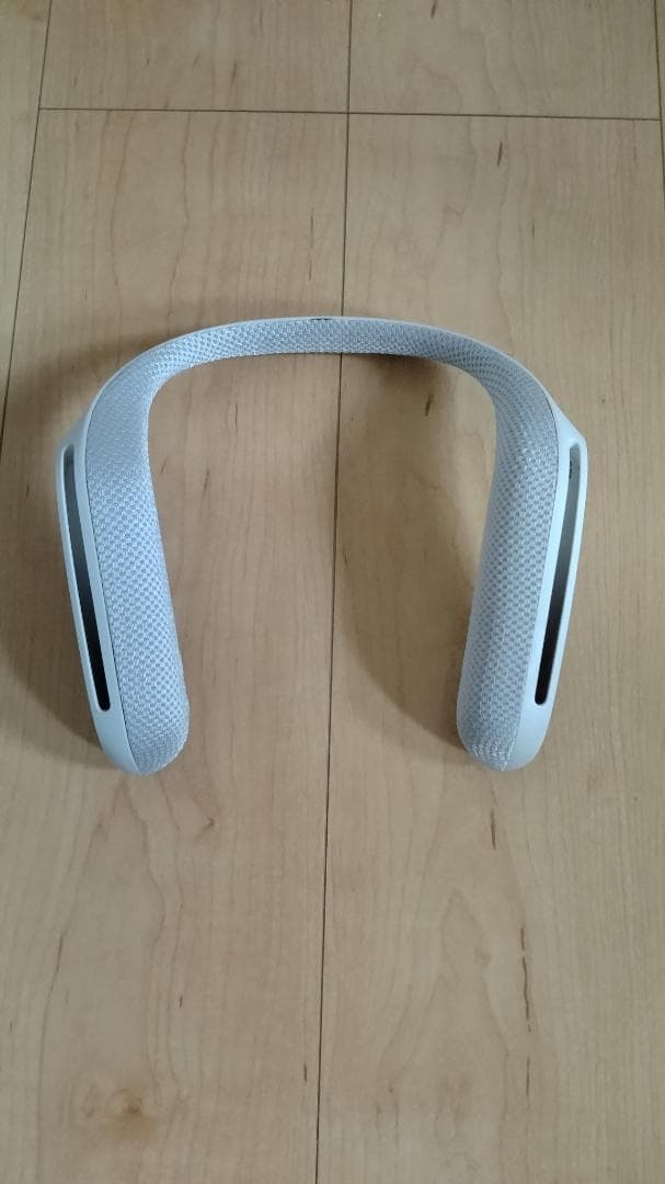 【美品】SONY ウェアラブルネックスピーカー SRS-WS1