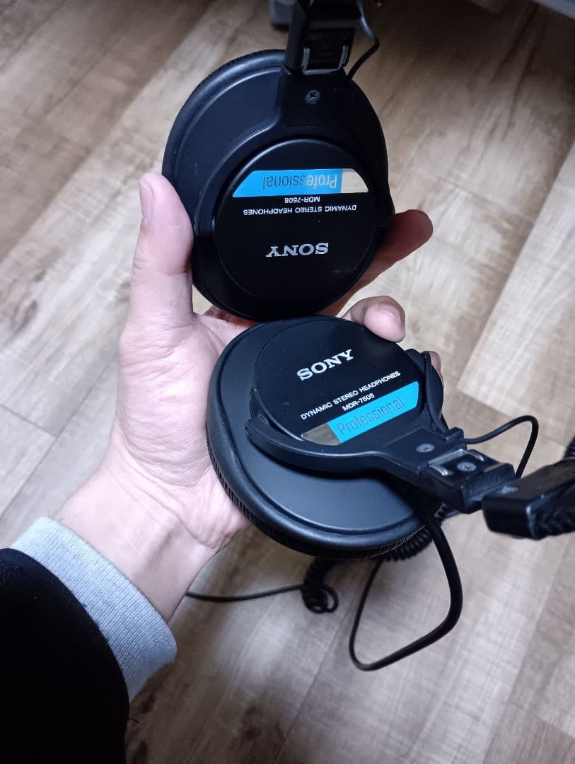 ソニー　MDR-7508 青帯　有線ヘッドフォン