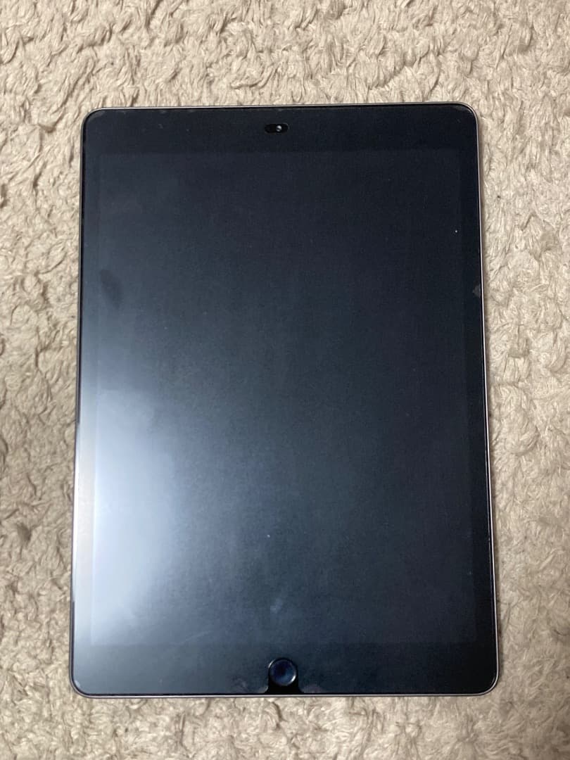 iPad A2197 極美品　元箱付き目立つような傷はありません