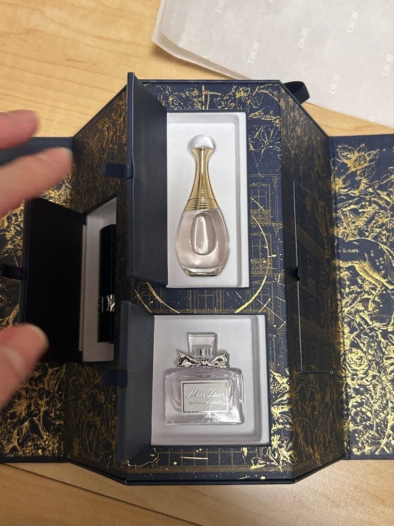新品DIOR 2022 クリスマスコフレ